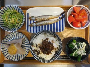 焼魚(ししゃも)メインの献立(180223朝ごはん)
