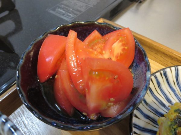 トマト(180406朝ごはん)