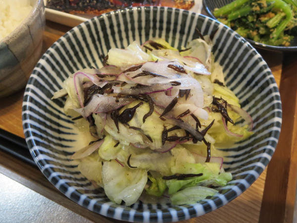 ひじき入り野菜サラダ