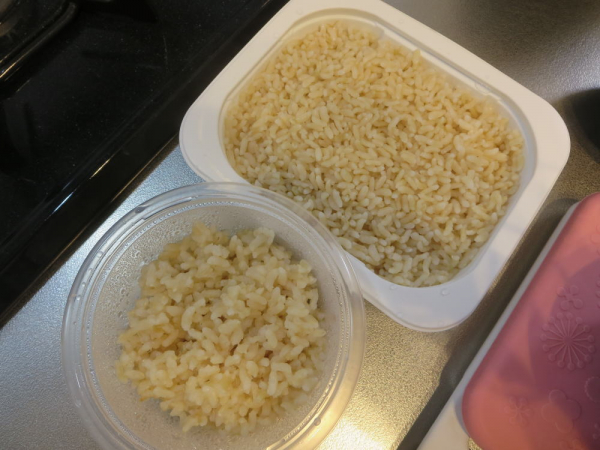 ファンケルの発芽米ごはんレトルトと自分で炊いた発芽米を食べ比べ