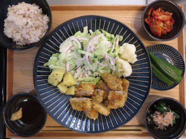 焼きカツの献立