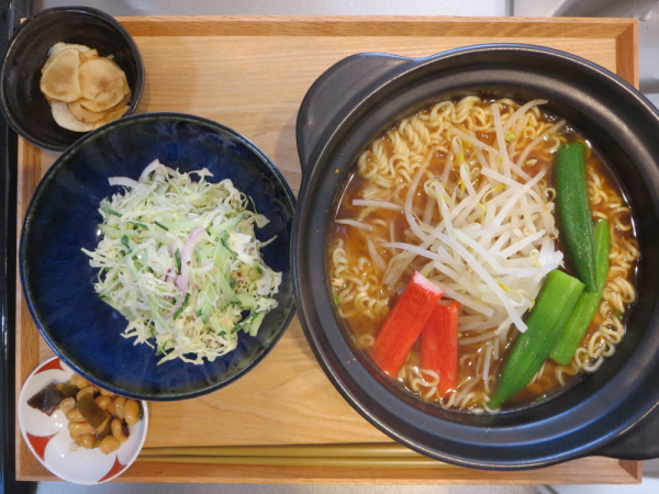 味噌ラーメン(インスタント)の献立