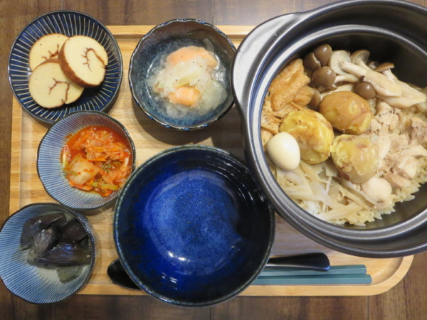 鶏釜めし風の献立