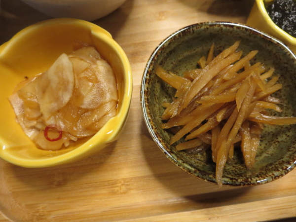 菊芋の甘酢醬油漬け、金平ごぼう