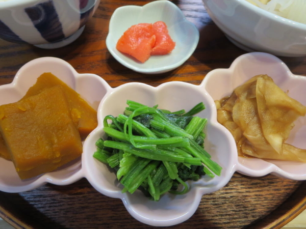 明太子、かぼちゃ、ほうれん草ソテー、菊芋の甘酢醤油漬け