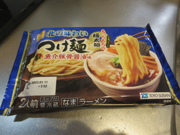 マルちゃんつけ麺(魚介豚骨醤油味)