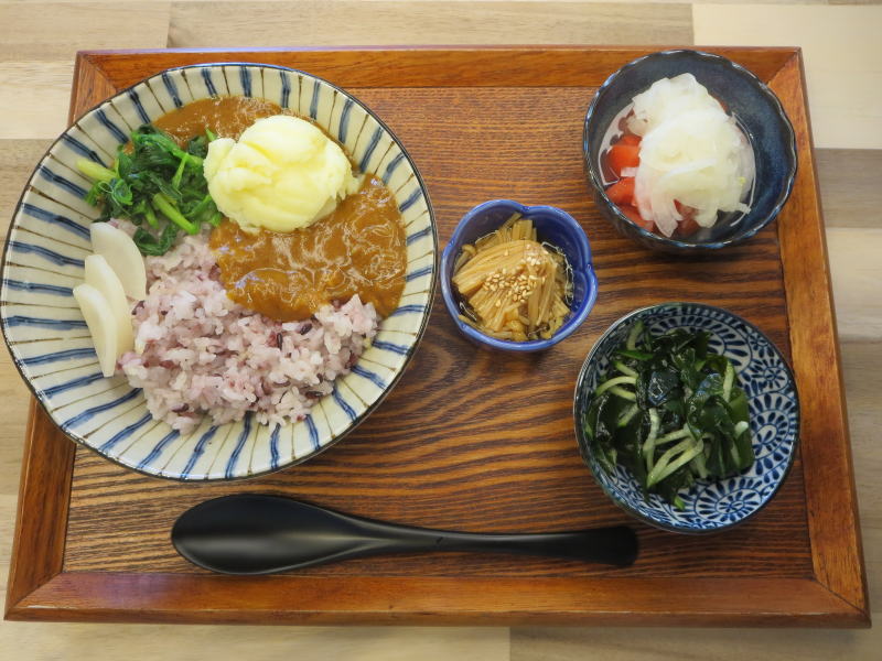 朝カレーの献立