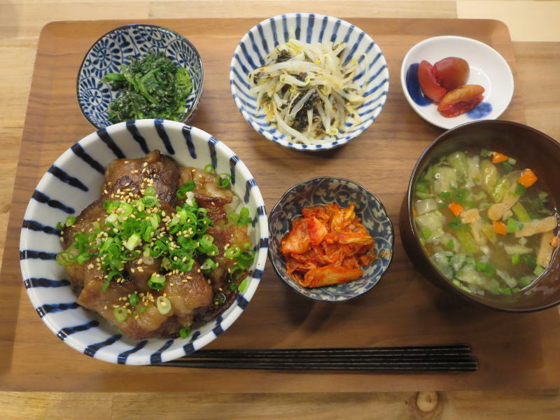 焼肉丼の献立