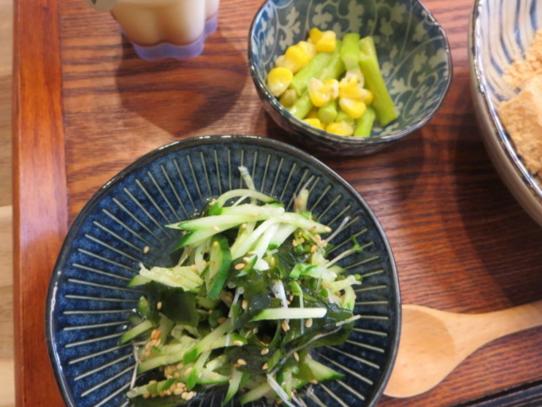 きゅうりとわかめの酢の物、アスパラコーン