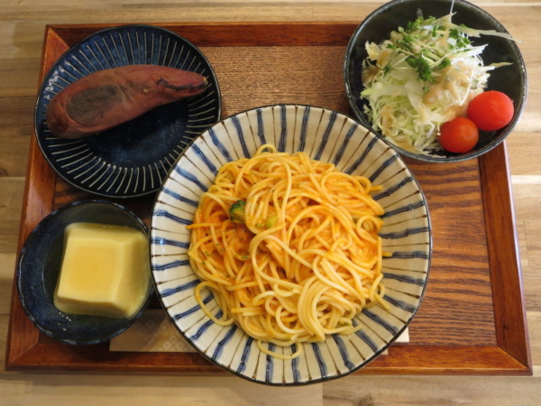 パスタ(冷凍食品)の献立