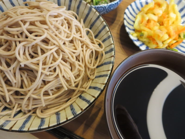 お蕎麦、かき揚げ(冷凍食品)