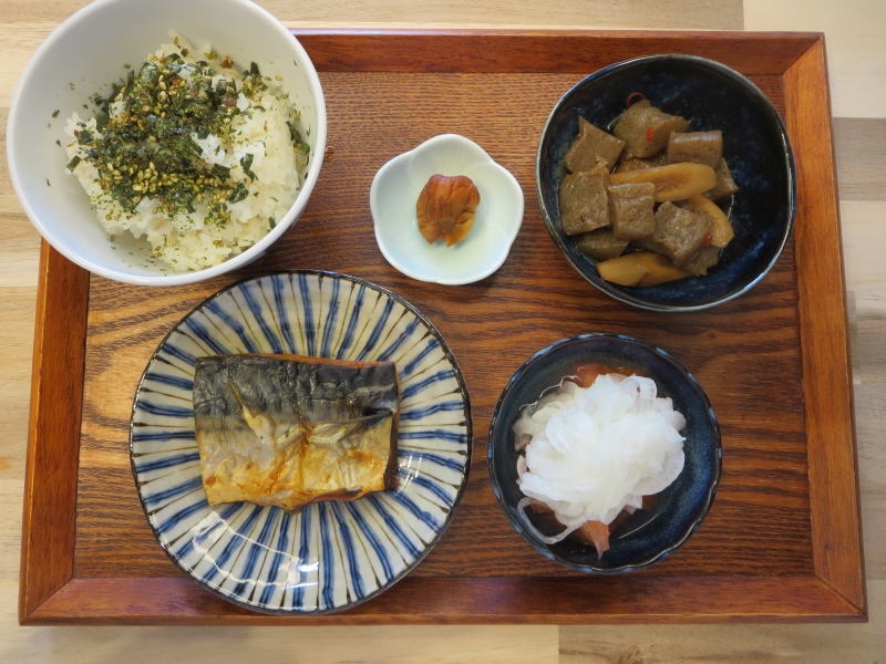 焼塩さばの献立