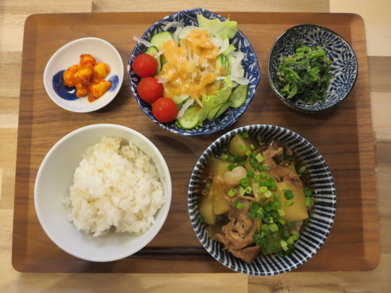 豚肉と大根の煮物の献立