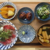 まぐろとタコ丼の献立