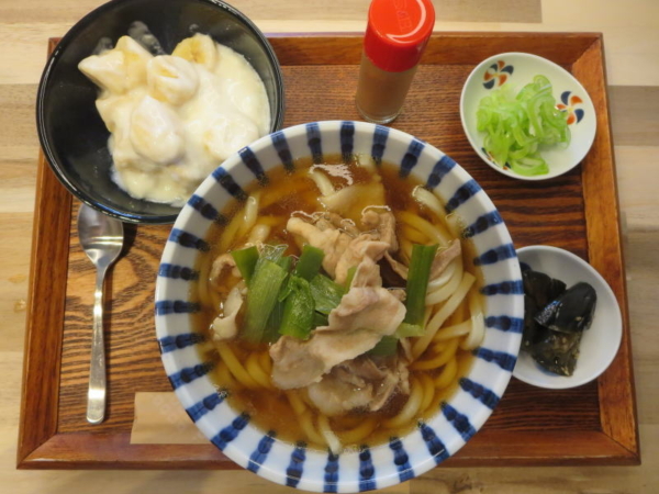 肉うどんの献立