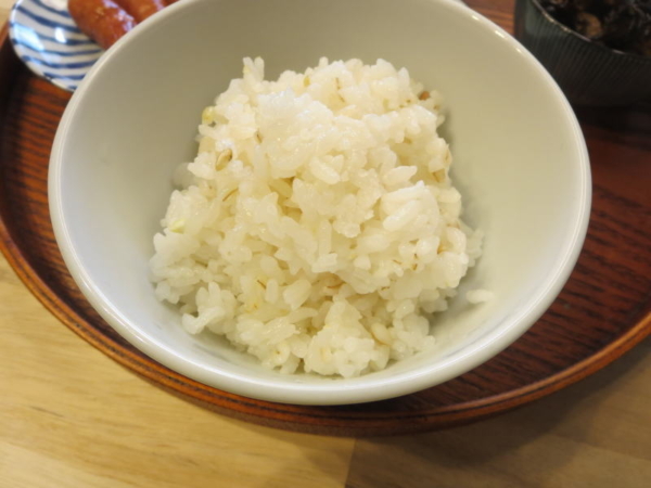 白雑穀米入りごはん