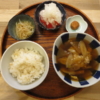 落としたまご煮の献立