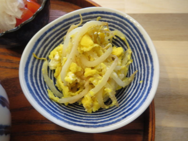 もやしたまご