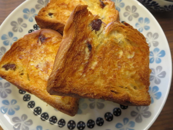 ぶどうデニッシュトースト