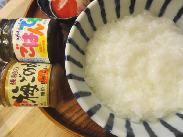 白粥、ねり梅、海苔の佃煮