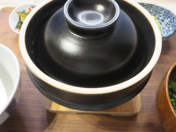 釜めし(鶏ごぼう)