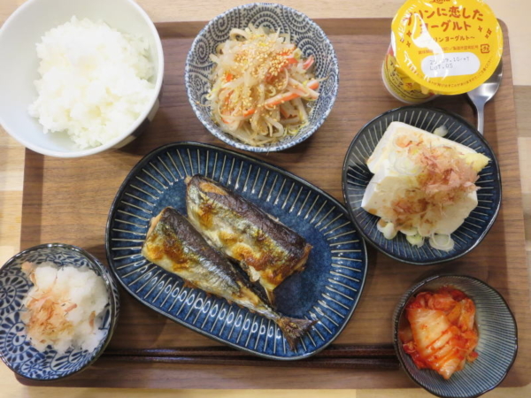 焼さんまの献立