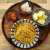 炒りたまご丼の献立