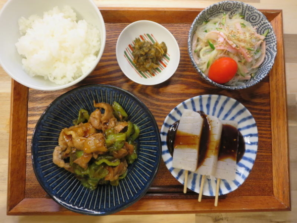 豚肉とピーマンの炒め物の献立