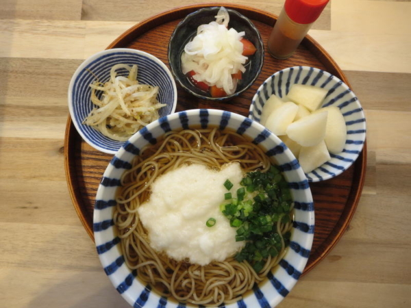 とろろそばの献立