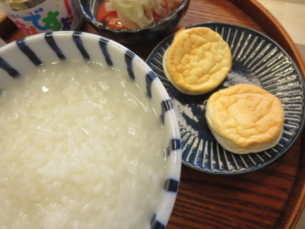 白粥、チーズはんぺん