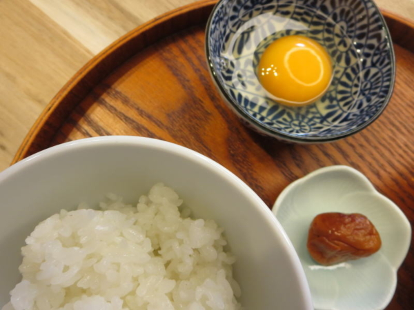 ごはん、たまご、梅干