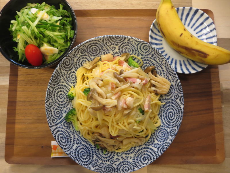 うま辛ペペロンチーノ(パスタキューブ)の献立