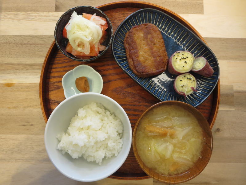 マルシンハンバーグの献立