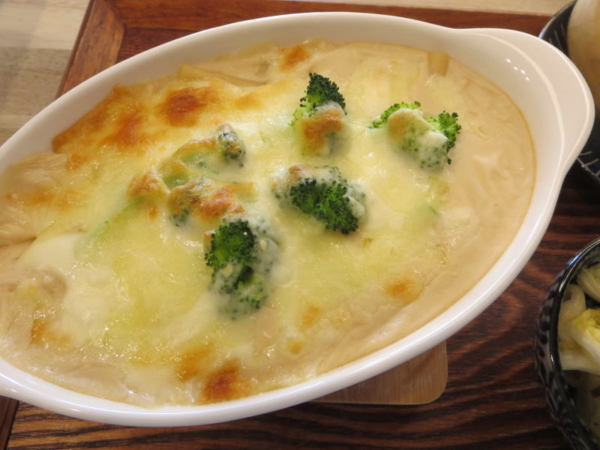 マカロニグラタン