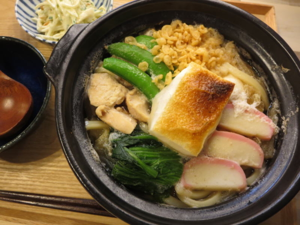 餅入り鍋焼きうどん