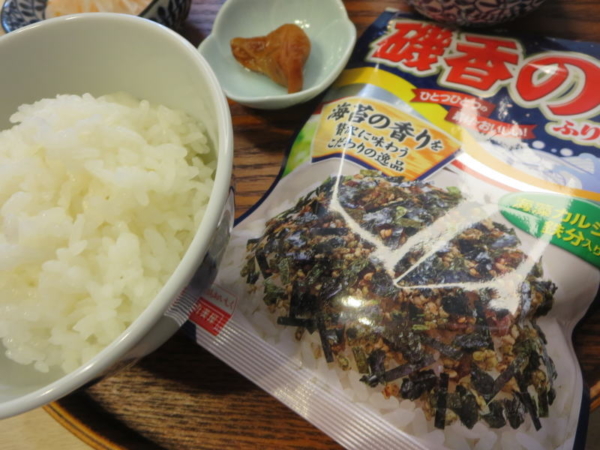ごはん、ふりかけ