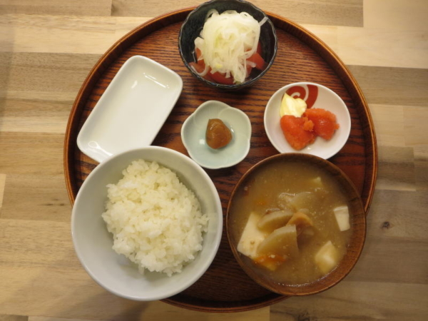 ごはんのおとも(明太子、梅干、味付け海苔)の献立