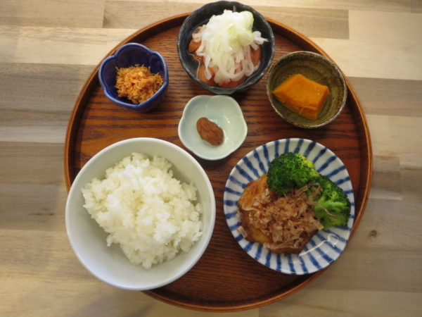 焼玉ねぎ天の献立