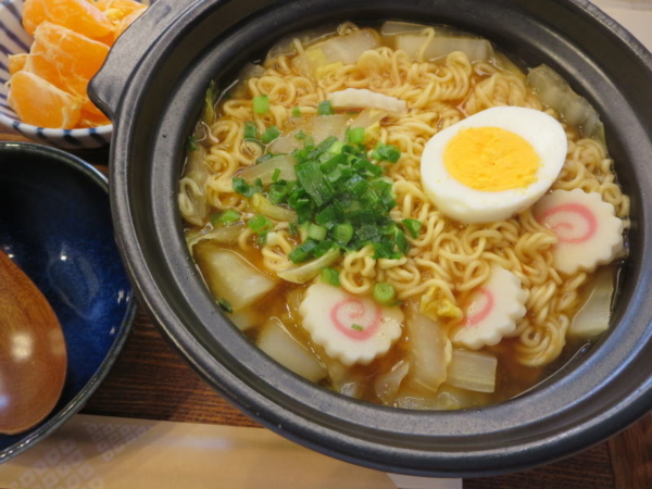 サッポロ一番みそラーメン(バター風味)
