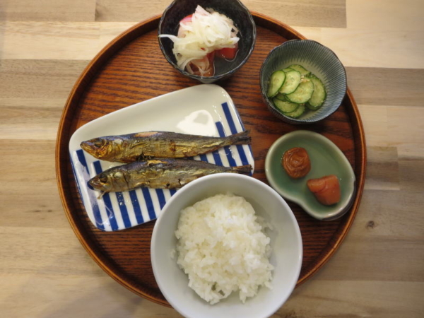 いわしの丸干しの献立