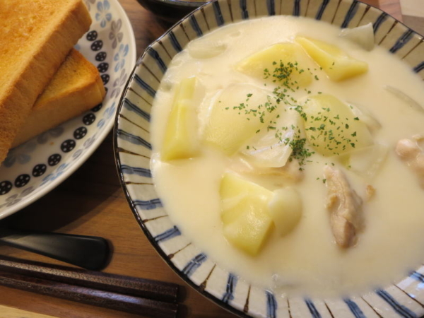 トースト、シチュー