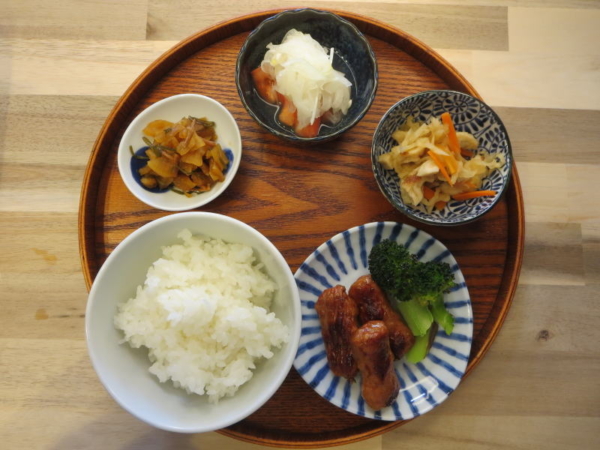 モーニングサーブ(焼ブロッコリー)の献立