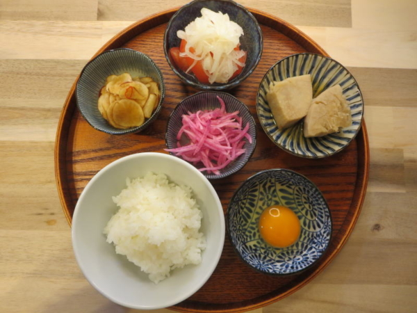 たまごかけごはんの献立