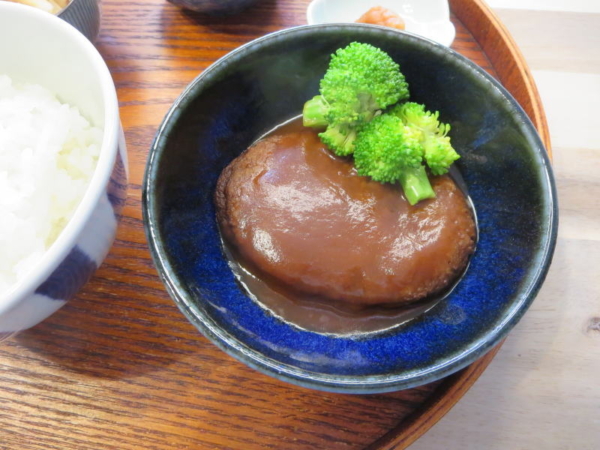 イシイのチキンハンバーグ