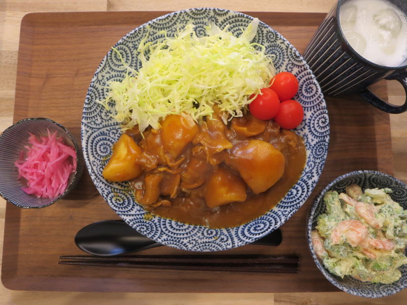 カレーライスの献立