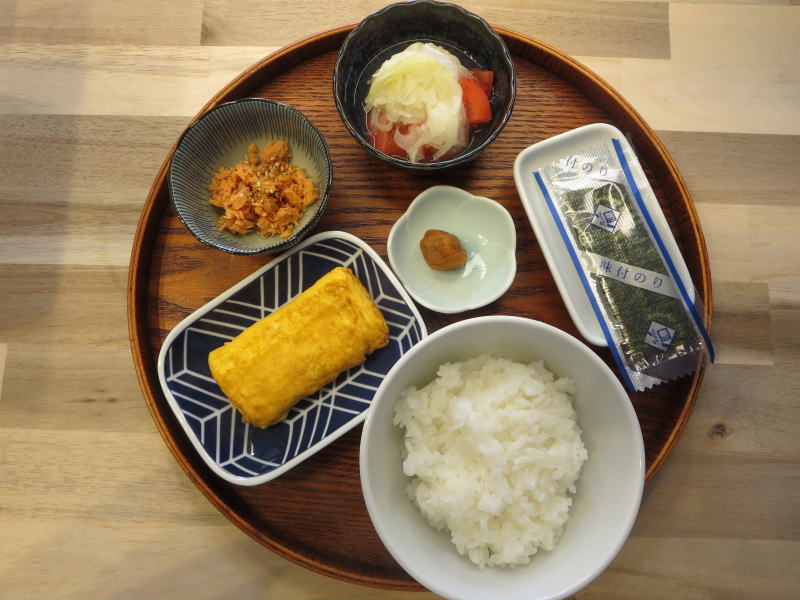 たまご焼きの献立