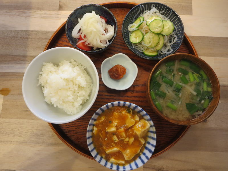 マーボー豆腐(前日の残り)の献立
