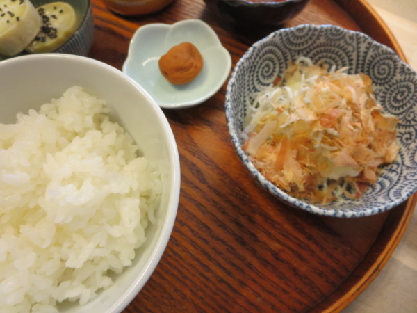 しらすおろし、梅干