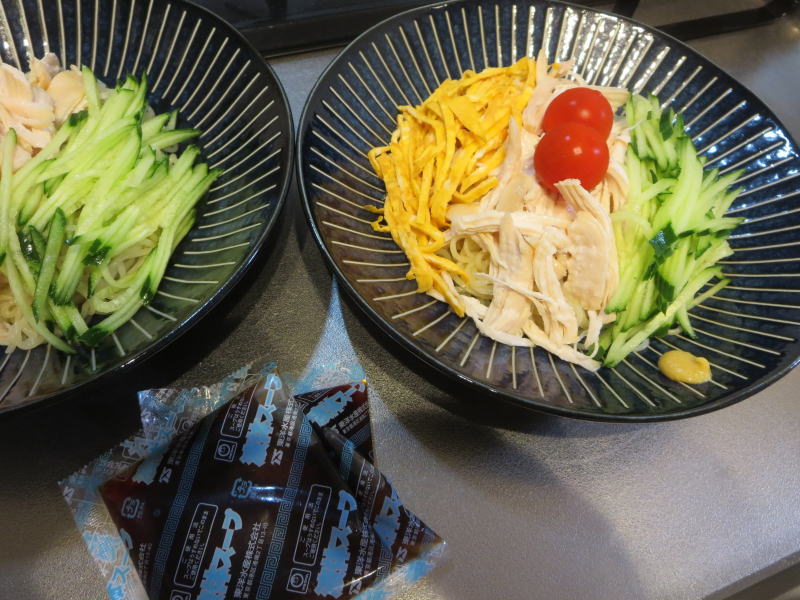 冷し中華でお昼ごはんの献立