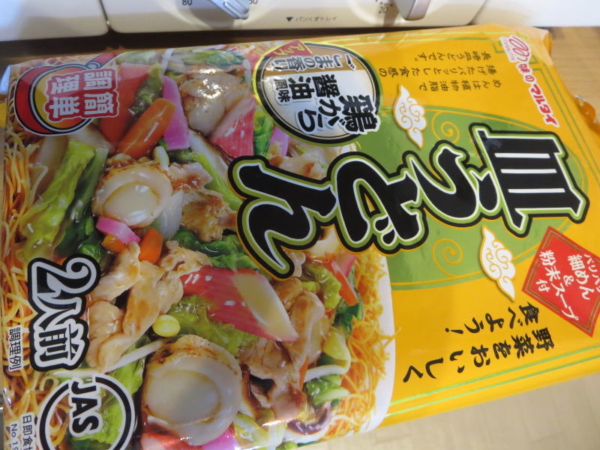 マルタイの皿うどん(鶏がら醤油風味)